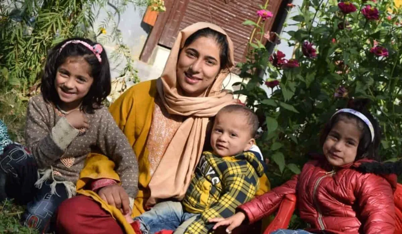 kashmir mother resumes studies