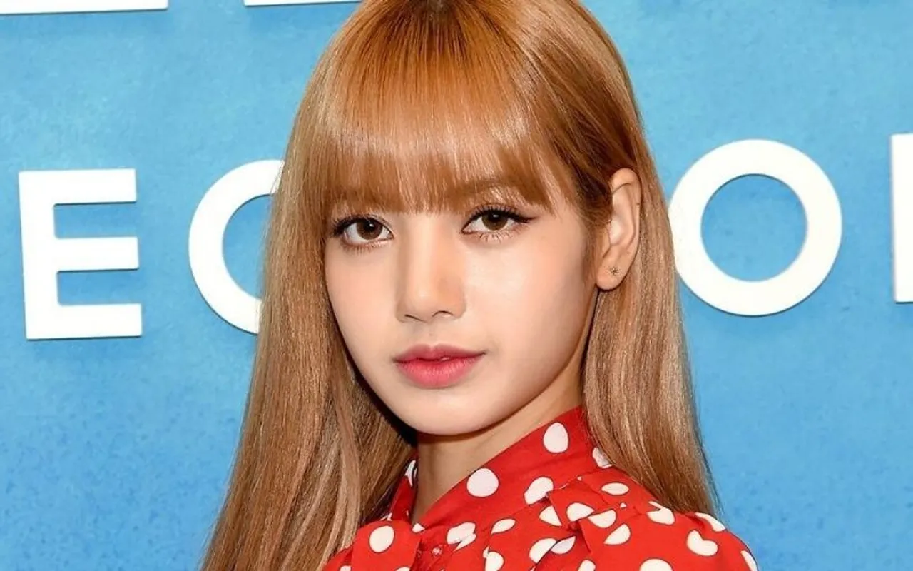 Lisa Tests Positive For COVID-19 ,Blackpink's Lisa, BLACKPINK Lisa Solo Album, Lisa First K-Pop Soloist