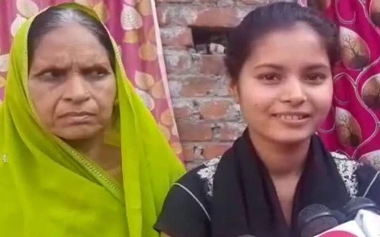 Bihar 10th board topper, villagers help topper for higher studies