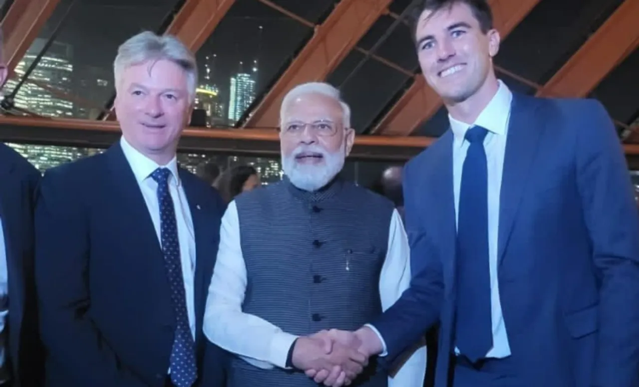 Narendra Modi with Steve Waugh and Pat Cummins