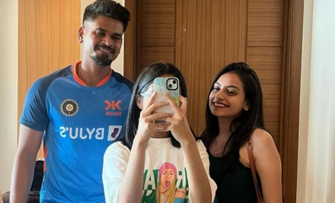 Shreyas Iyer with fans