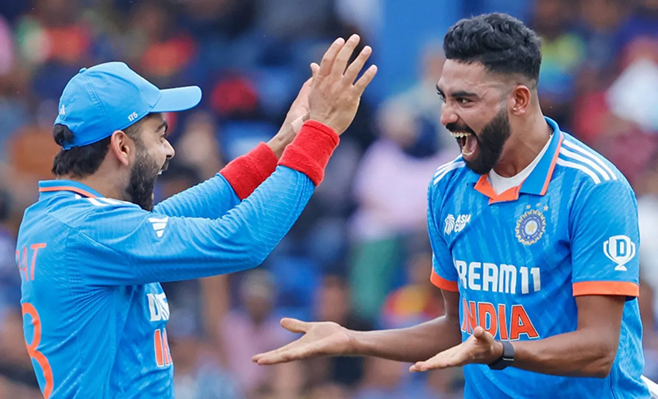 'Chak de India' -Fans react as India beat Sri Lanka by 10 wickets to clinch eighth Asia Cup title