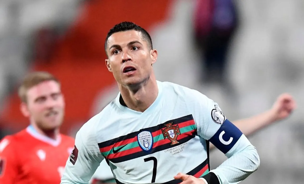 Cristiano Ronaldo's discarded armband sold for 64,000 euros at a charity auction