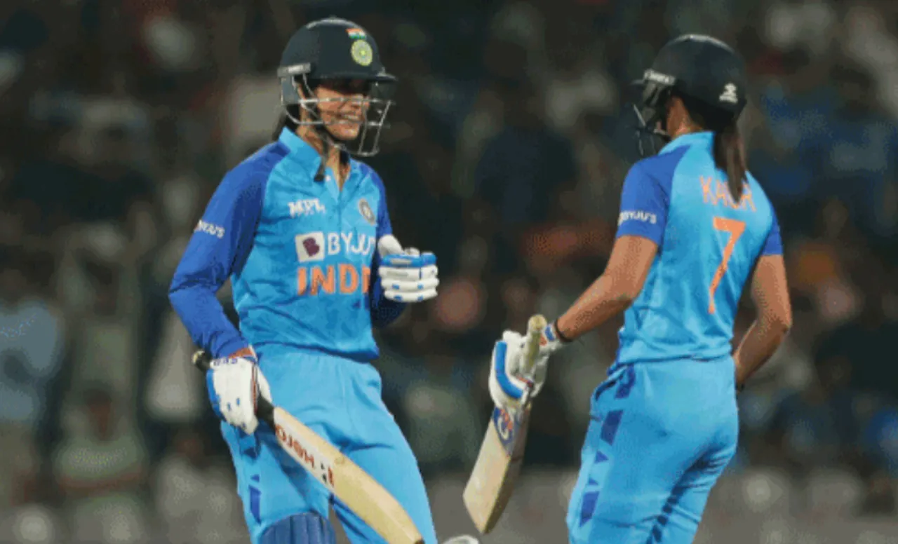 Fans react to India women's emphatic win against Australia women in second T20I