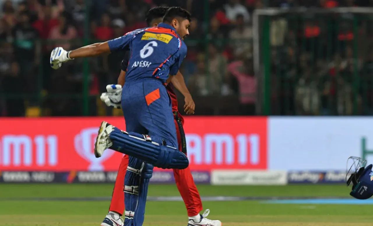 ‘Bhai ka dimaag sahi jayga ageya lagta hai’ - Fans react as Avesh Khan regrets throwing helmet while celebrating win against RCB in IPL 2023