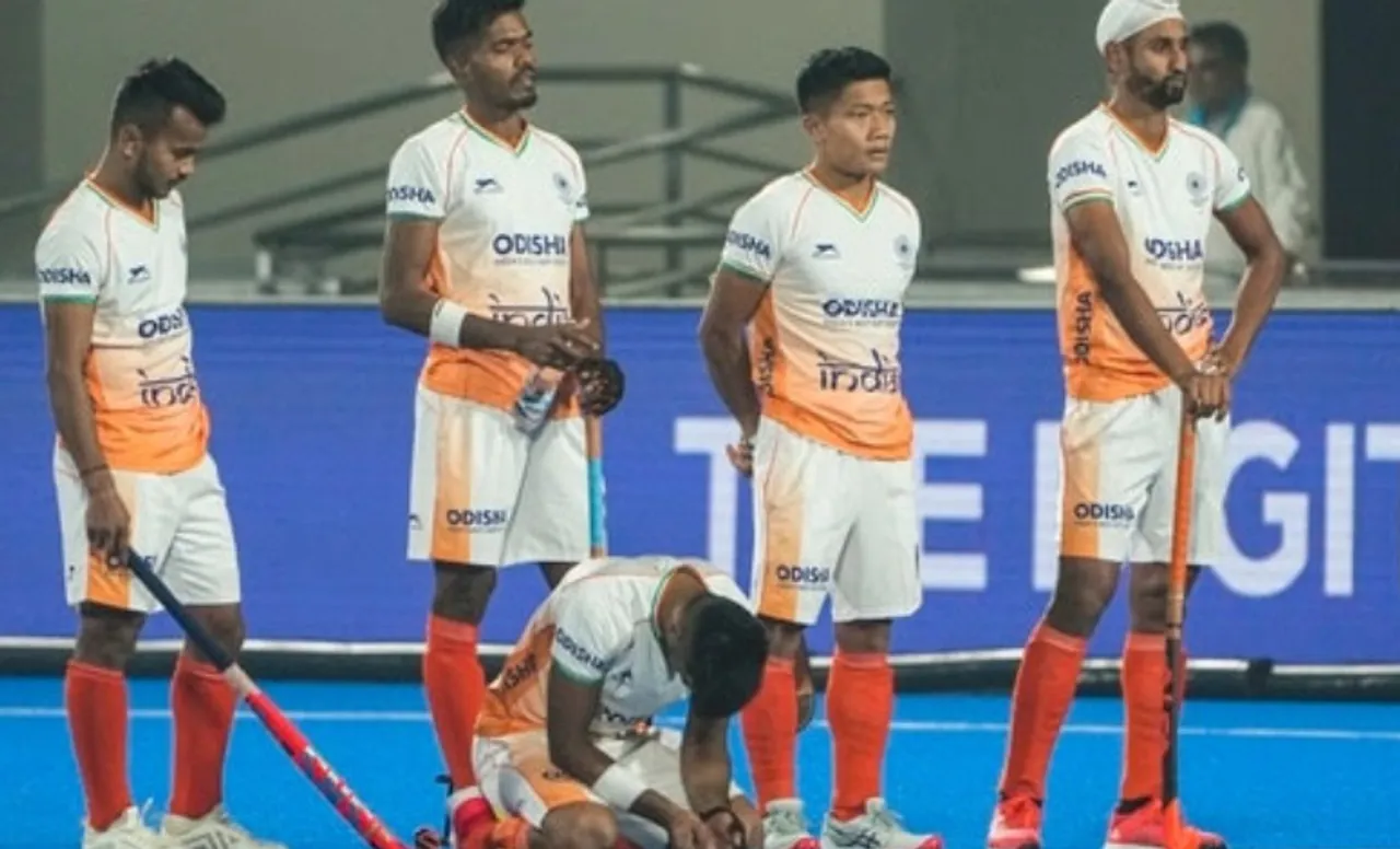 'New Zealand Ka hamne kya bigara hai, har baar knock out mein maar jate hain' - Fans react as India get eliminated from FIH Hockey World Cup 2023