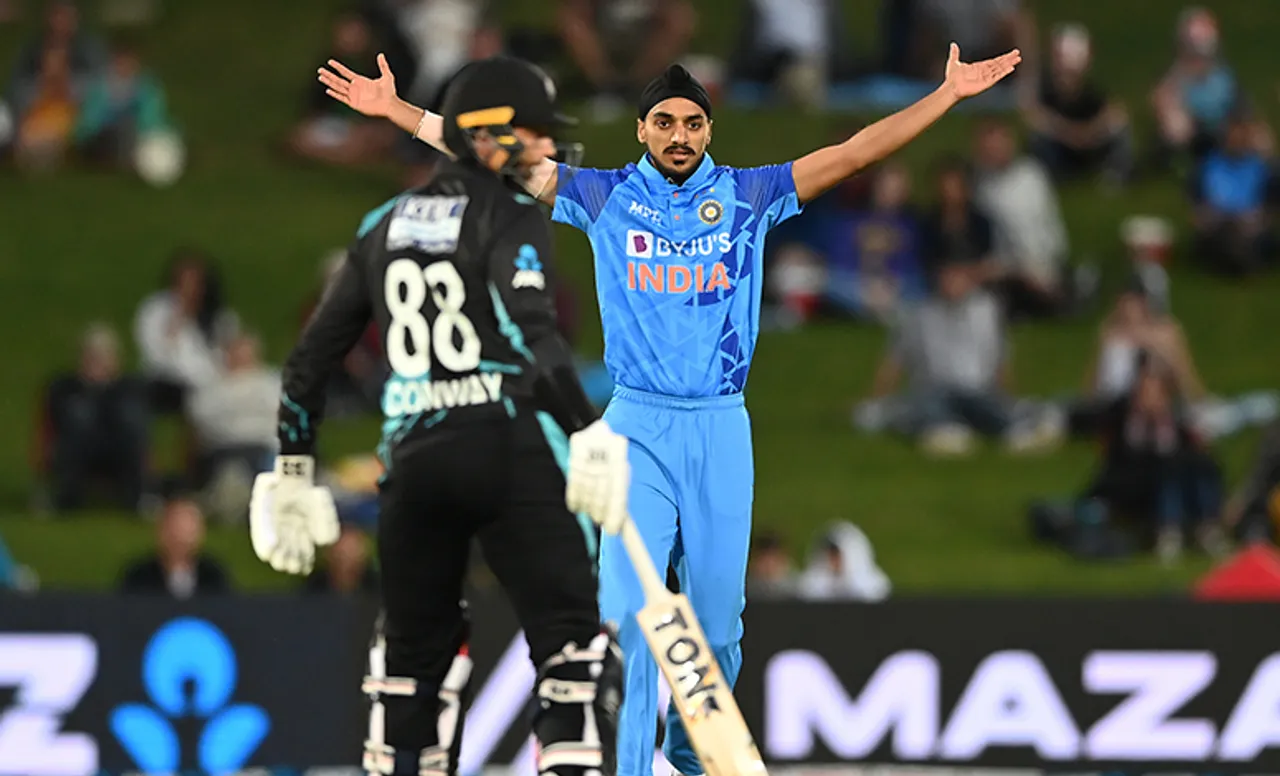 'World Cup nahi bro, bilateral series....' - Fans take a dig at India as they win rain-affected T20I series over New Zealand