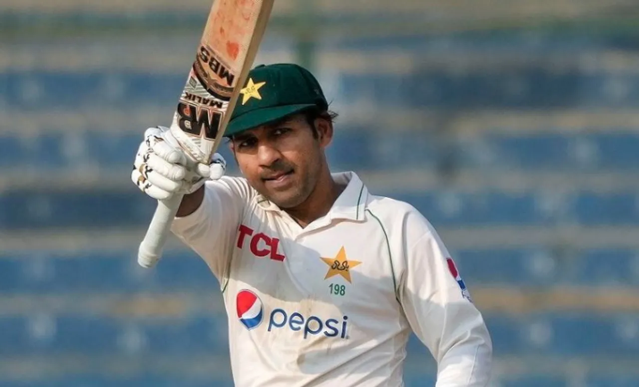 'Bhai nei emotional krdia yarr' - Sarfaraz Ahmed's fighting century in 2nd Test leaves fans stunned