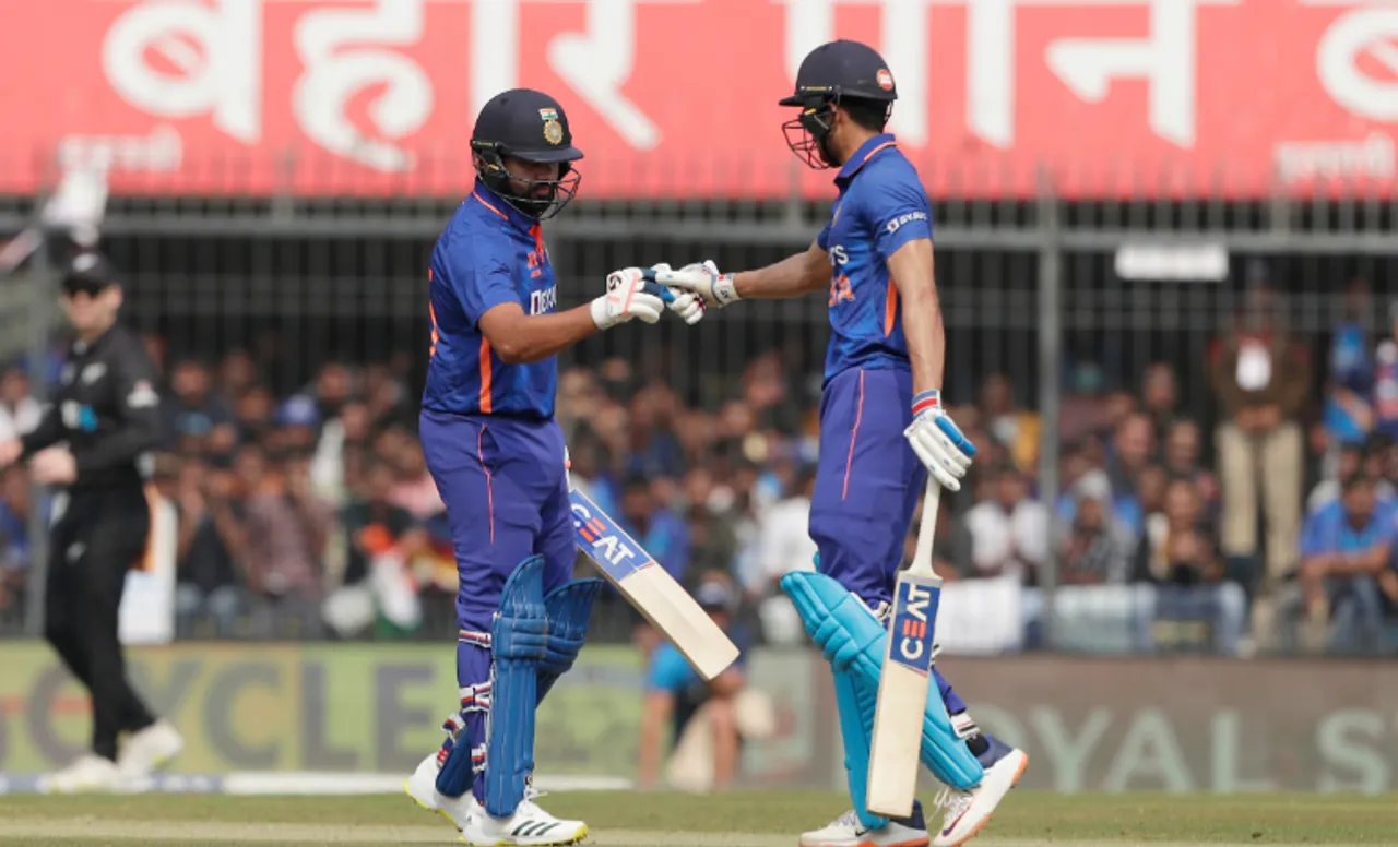 'India k aache din aagye?' - Fans rejoice as Rohit Sharma, Shubman Gill rip apart New Zealand with quickfire 100-run stand