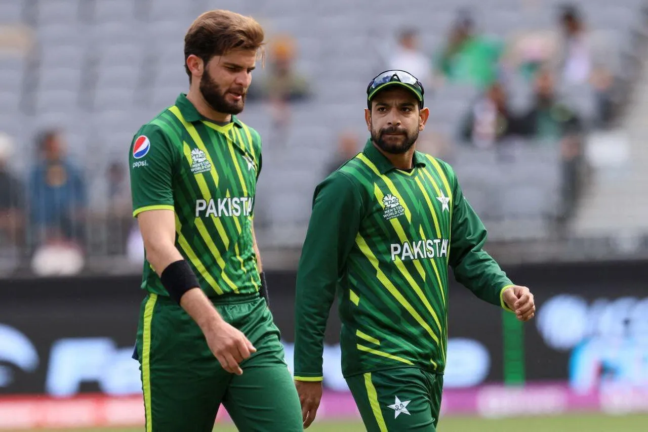 NZ VS PAK 3rd T20I: न्यूजीलैंड के खिलाफ करारी हार के साथ इस पाकिस्तानी गेंदबाज के नाम हुआ शर्मनाक रिकॉर्ड