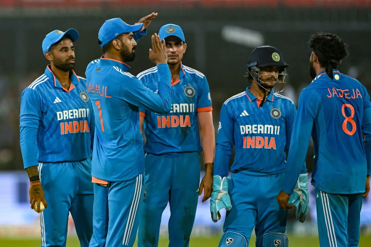 वनडे वर्ल्ड कप से पहले 4 भारतीय खिलाड़ियों का इस्तीफा, टूर्नामेंट खत्म होते ही अगले दिन संन्यास!