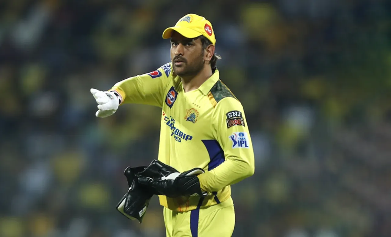 MS-Dhoni CSK 3 Player who earn more than Dhoni