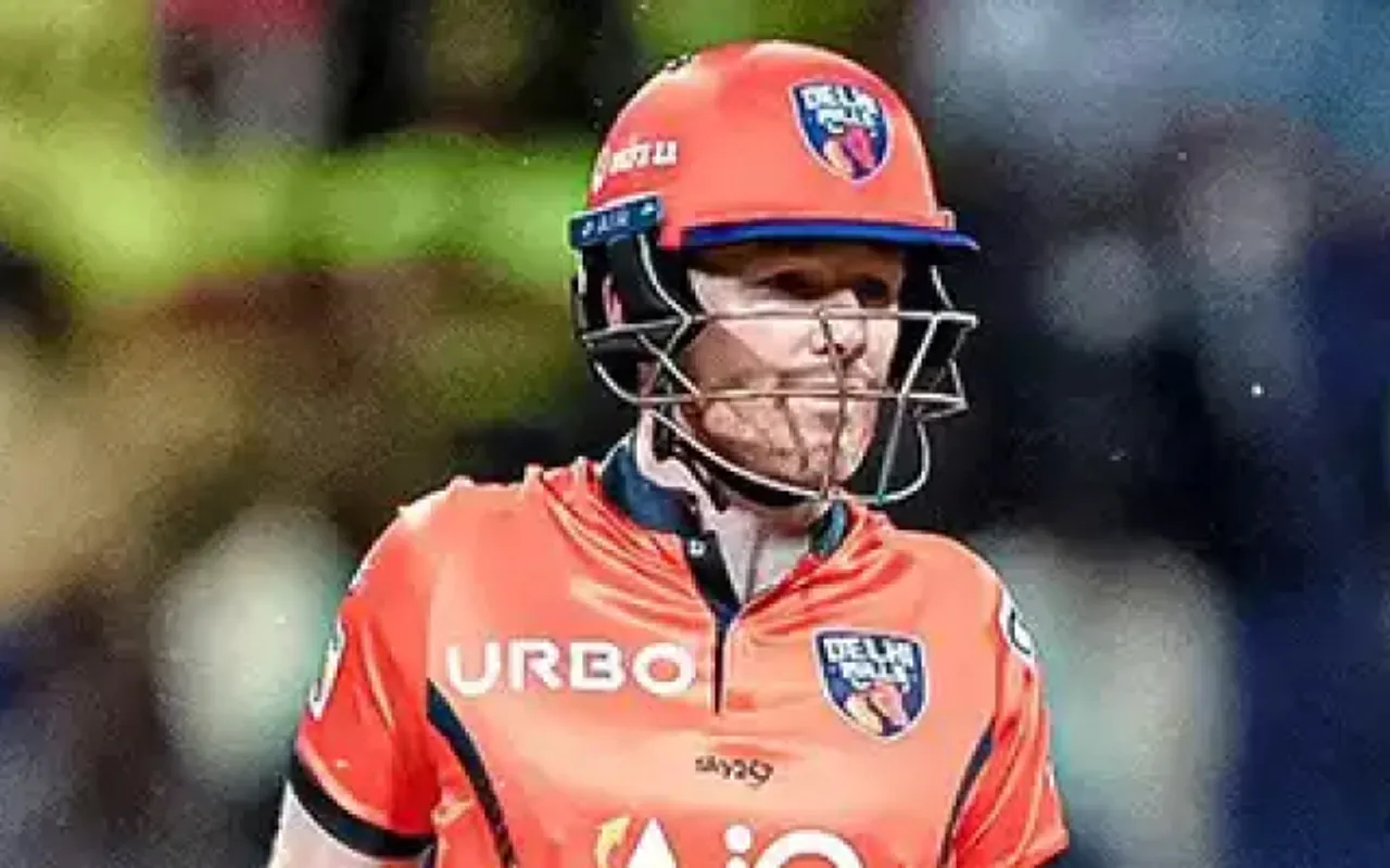 Eoin Morgan (@T10League Twitter handle)