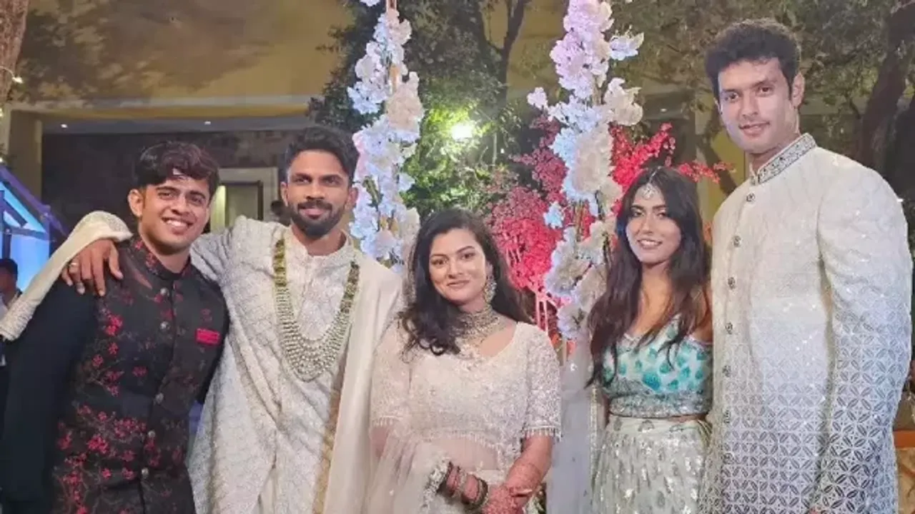 Ruturaj Gaikwad-Utkarsh Pawar Wedding photos: