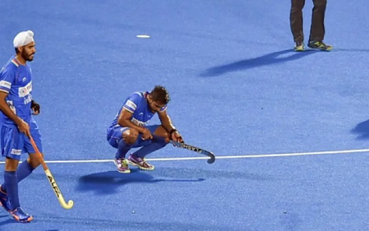 Indian players react after losing the semifinal match against Germany during FIH Odisha Hockey Men's Junior World cup 2021, at Kalinga Stadium.(PTI)