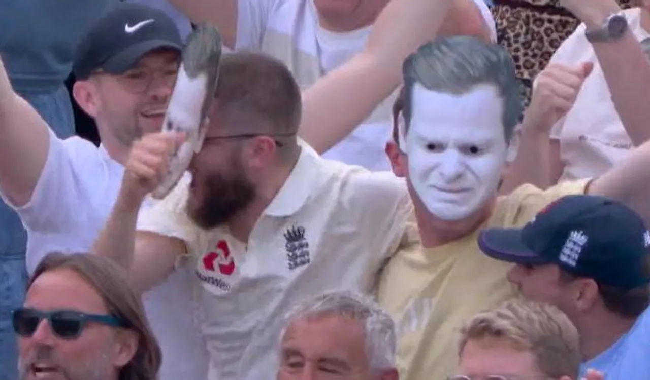 England-fans-using-Steve-Smiths-crying-face