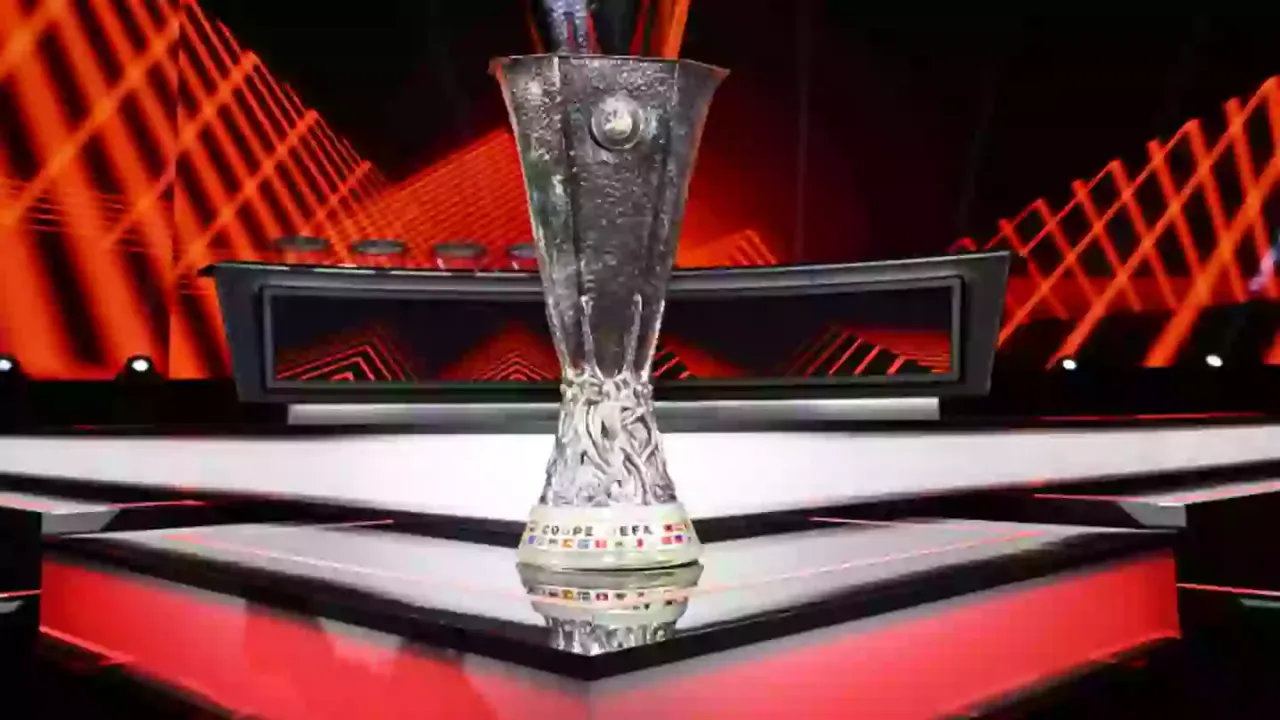 Manchester United Draw Real Sociedad in Europa League Round of 16 as Route to Final is Revealed