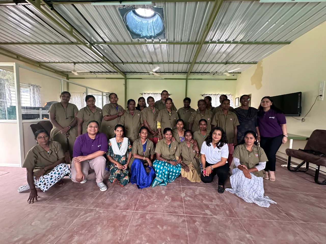 greytHR Initiative Supports 80 Women E-Auto Drivers in Bangalore