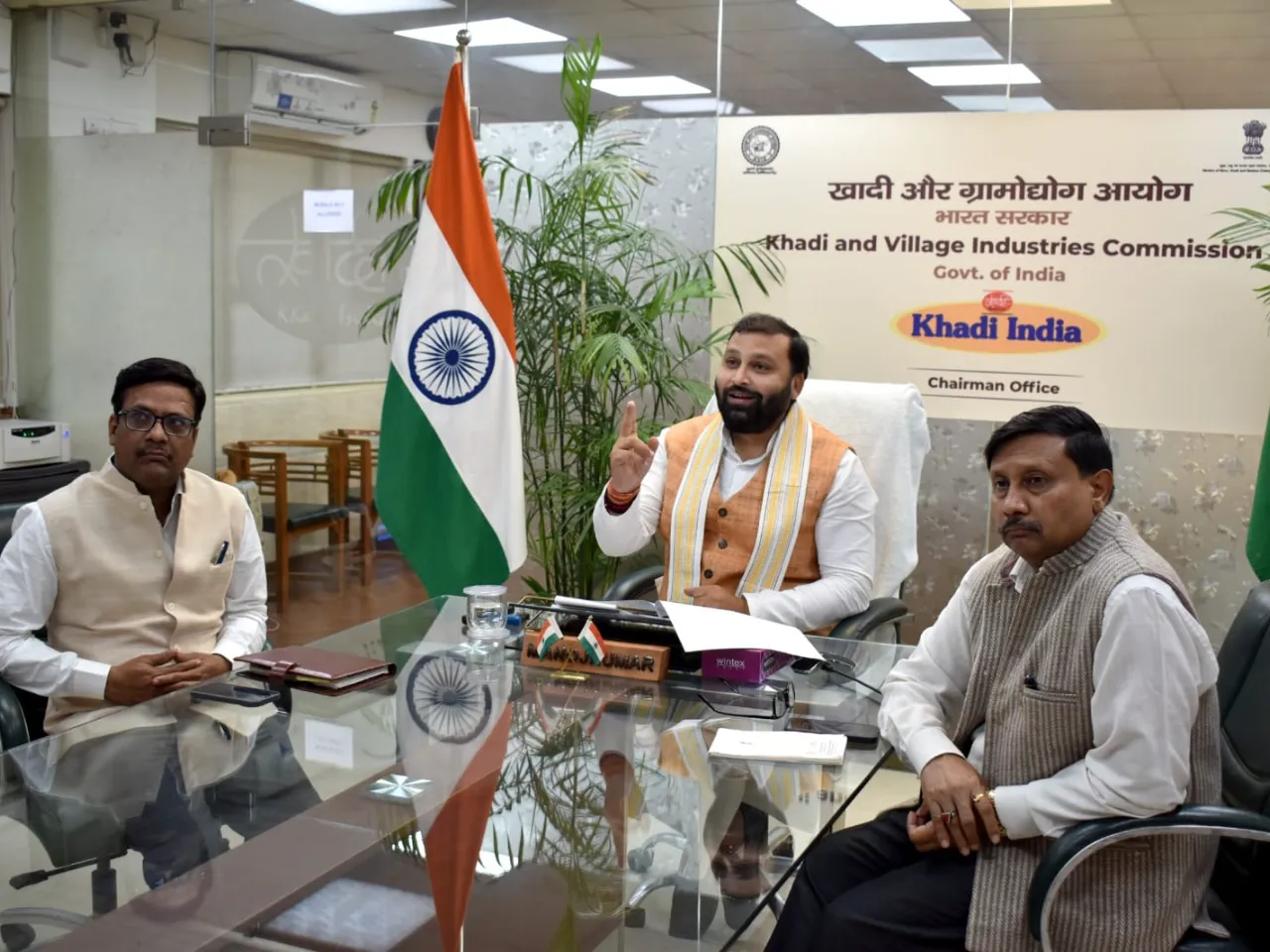 KVIC Chairman Shri Manoj Kumar