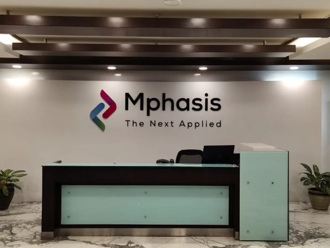 Mphasis_logo image.jpg