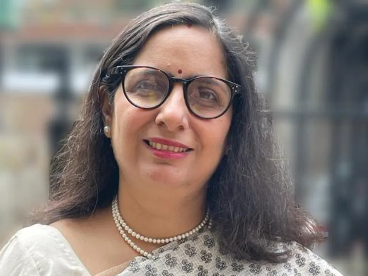 Ms. Sonali Chowdhry - CEO - Officenet