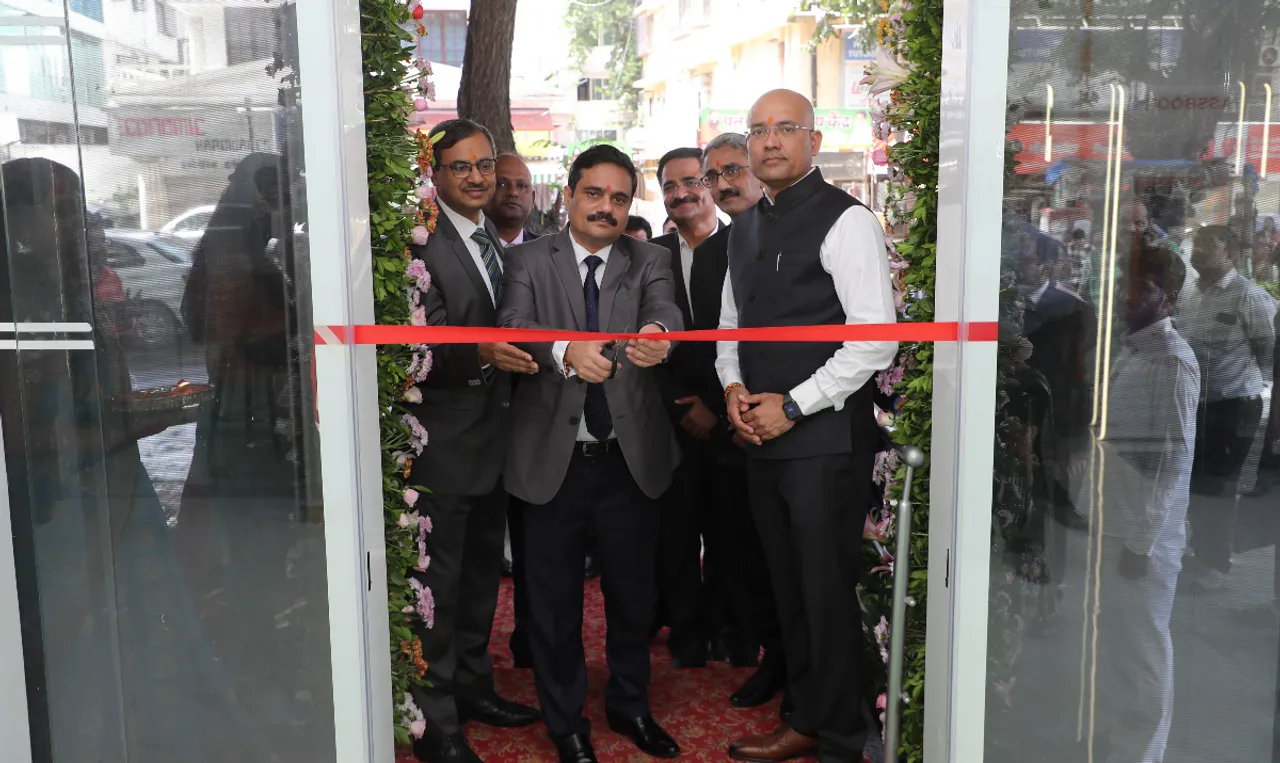 Bank of Baroda Opens Third Phygital Branch