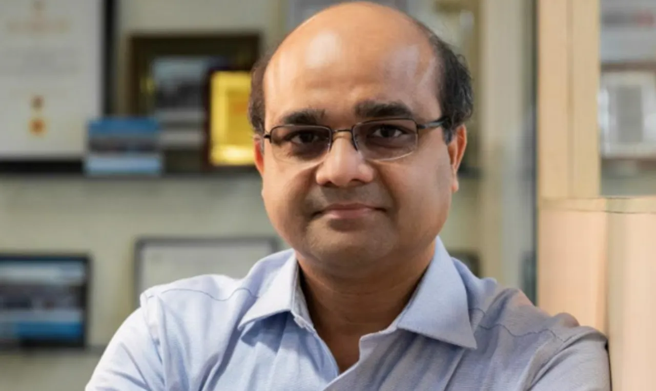  Anand Kumar Bajaj, Founder, MD & CEO, PayNearby
