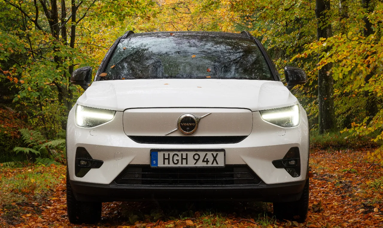 VOLVO XC40Recharge Autumn 05