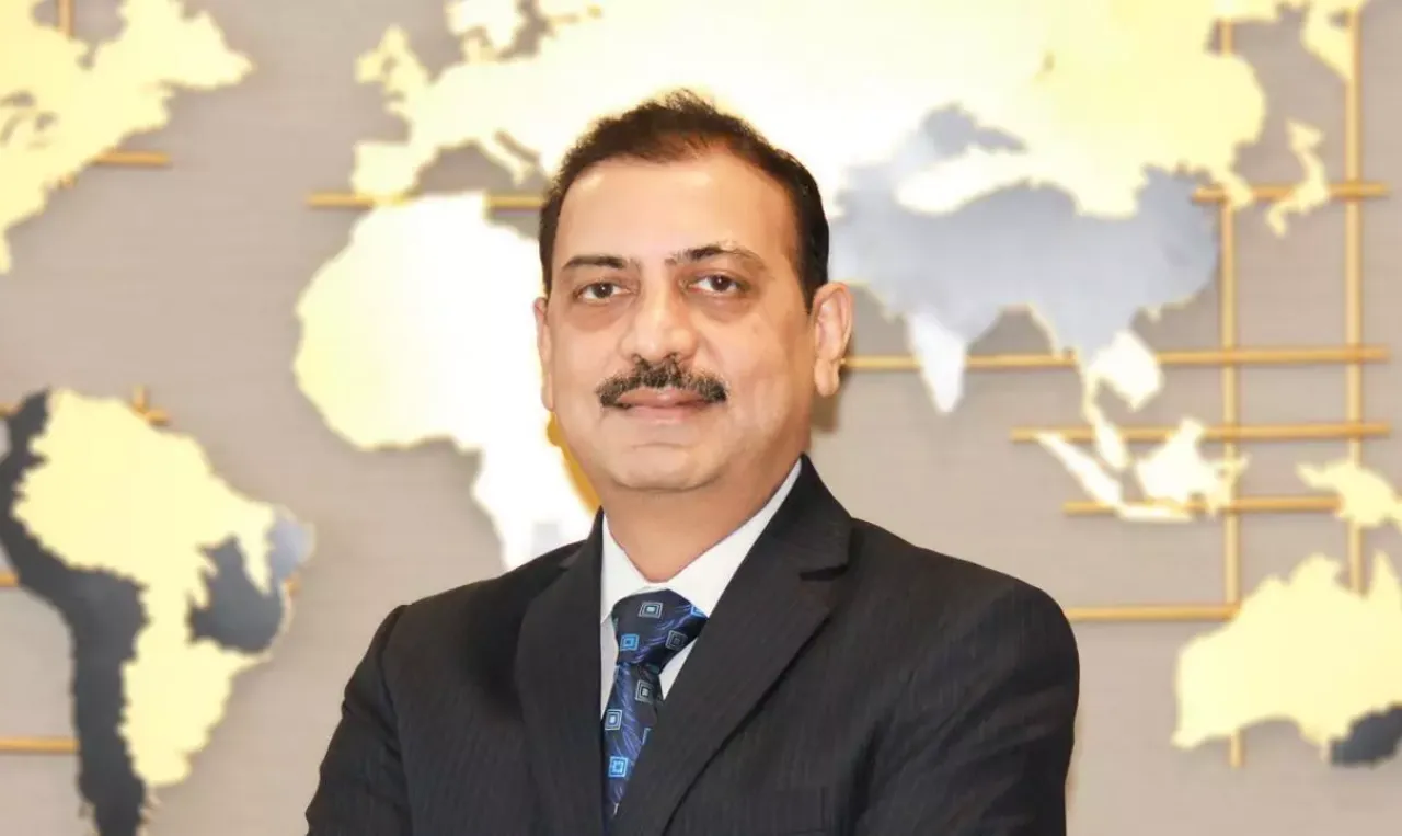  Mr. Anuj Mathur, MD & CEO, Canara HSBC Life Insurance 
