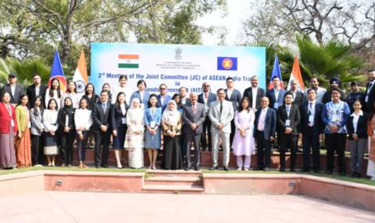 India Hosts 3rd AITIGA Joint Committee Meeting