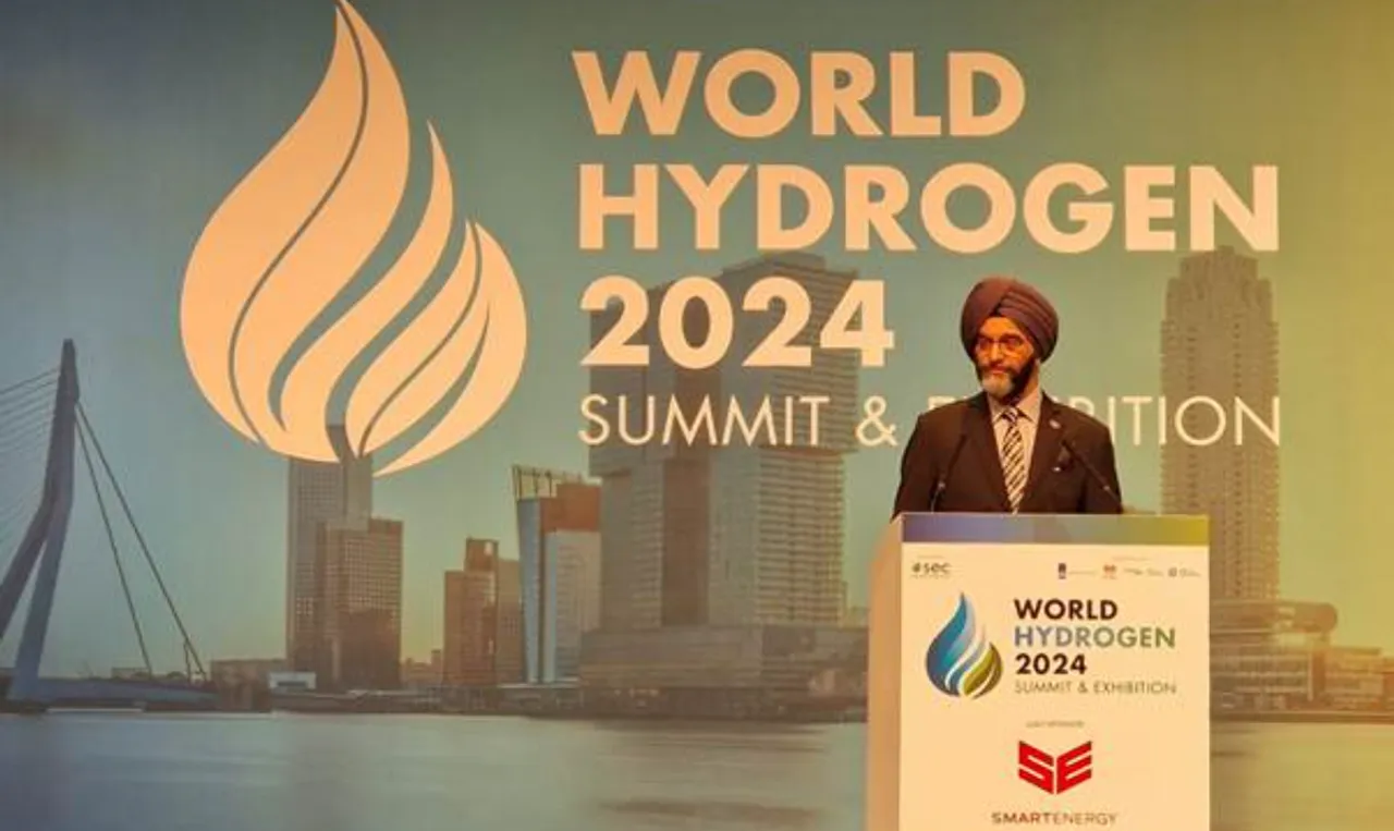 Govt Highlights Green Hydrogen Vision at World Hydrogen Summit 2024