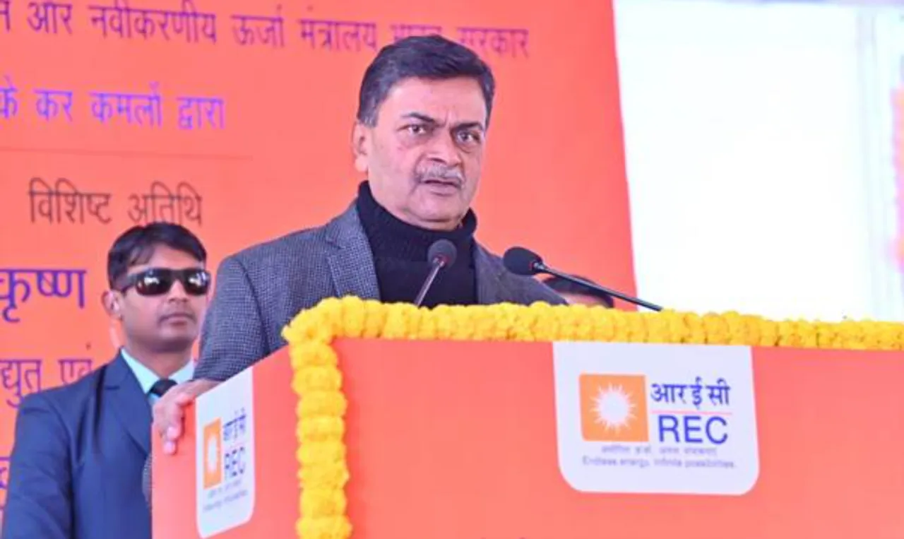 Union Minister for Power and New & Renewable Energy Shri R. K. Singh 