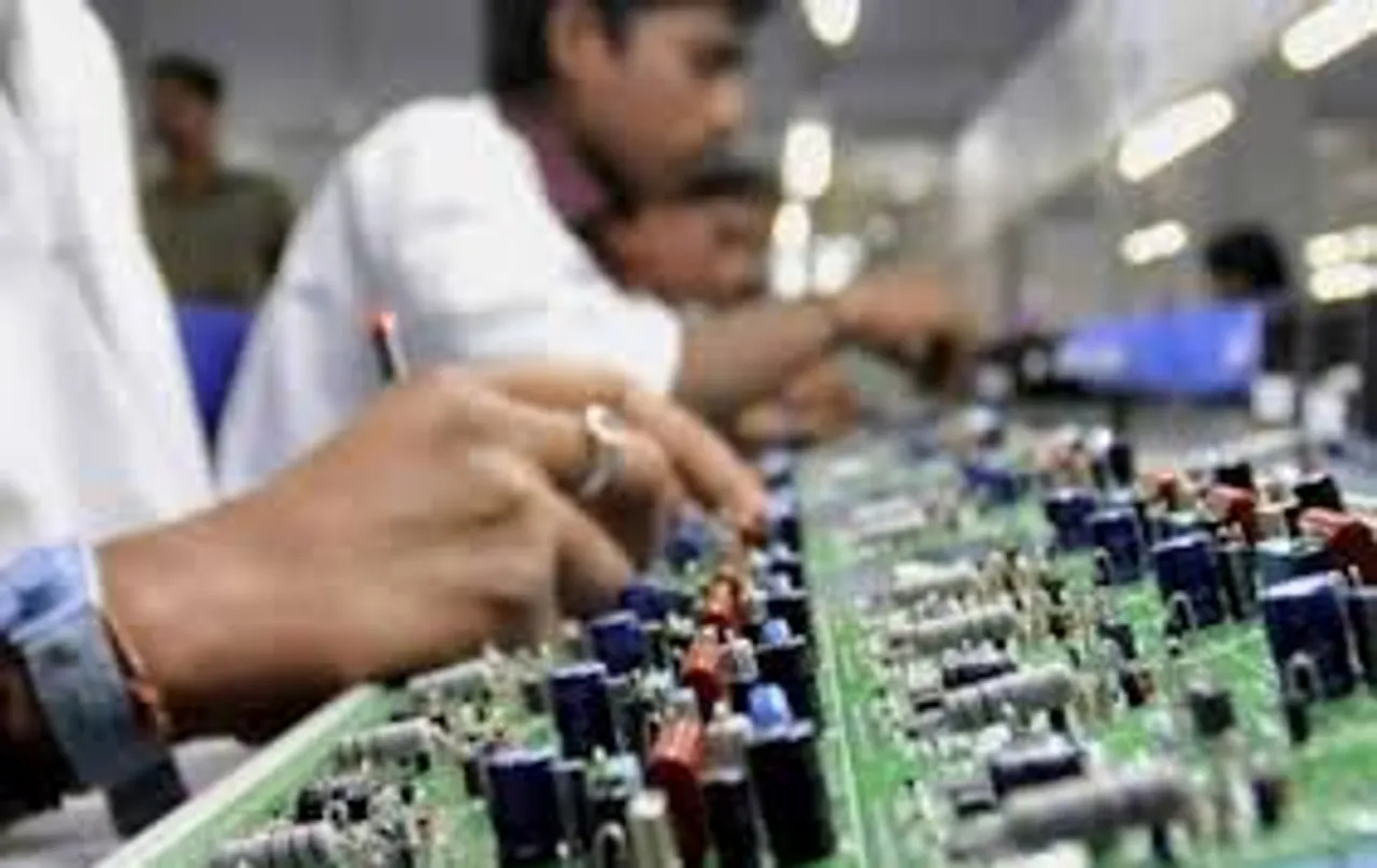 Electronic Goods Exports Records 49% Growth in 2021