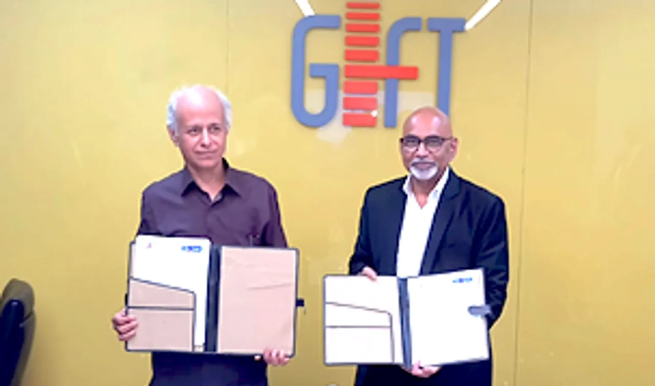 Caption (left to right): Mr Tapan Ray, Managing Director and Group CEO, GIFT City and Mr. Prashant Kumar, MD & CEO, YES BANK at the MoU signing ceremony in Gandhinagar, Gujarat