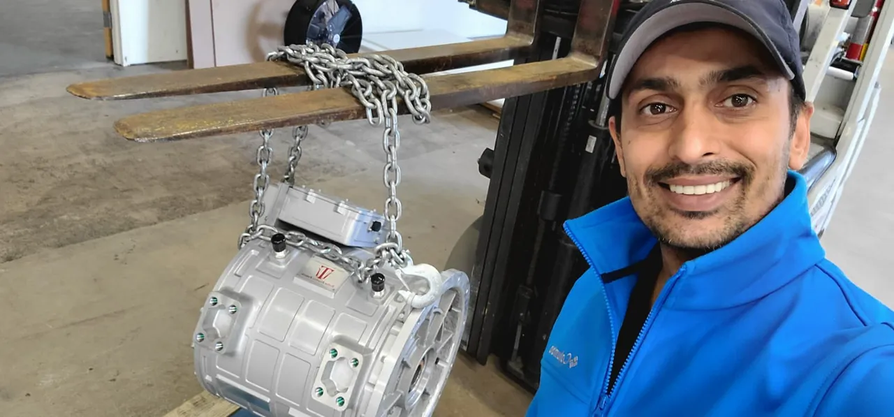 HImanshu Patel, With the Motor Engine of Triton EV