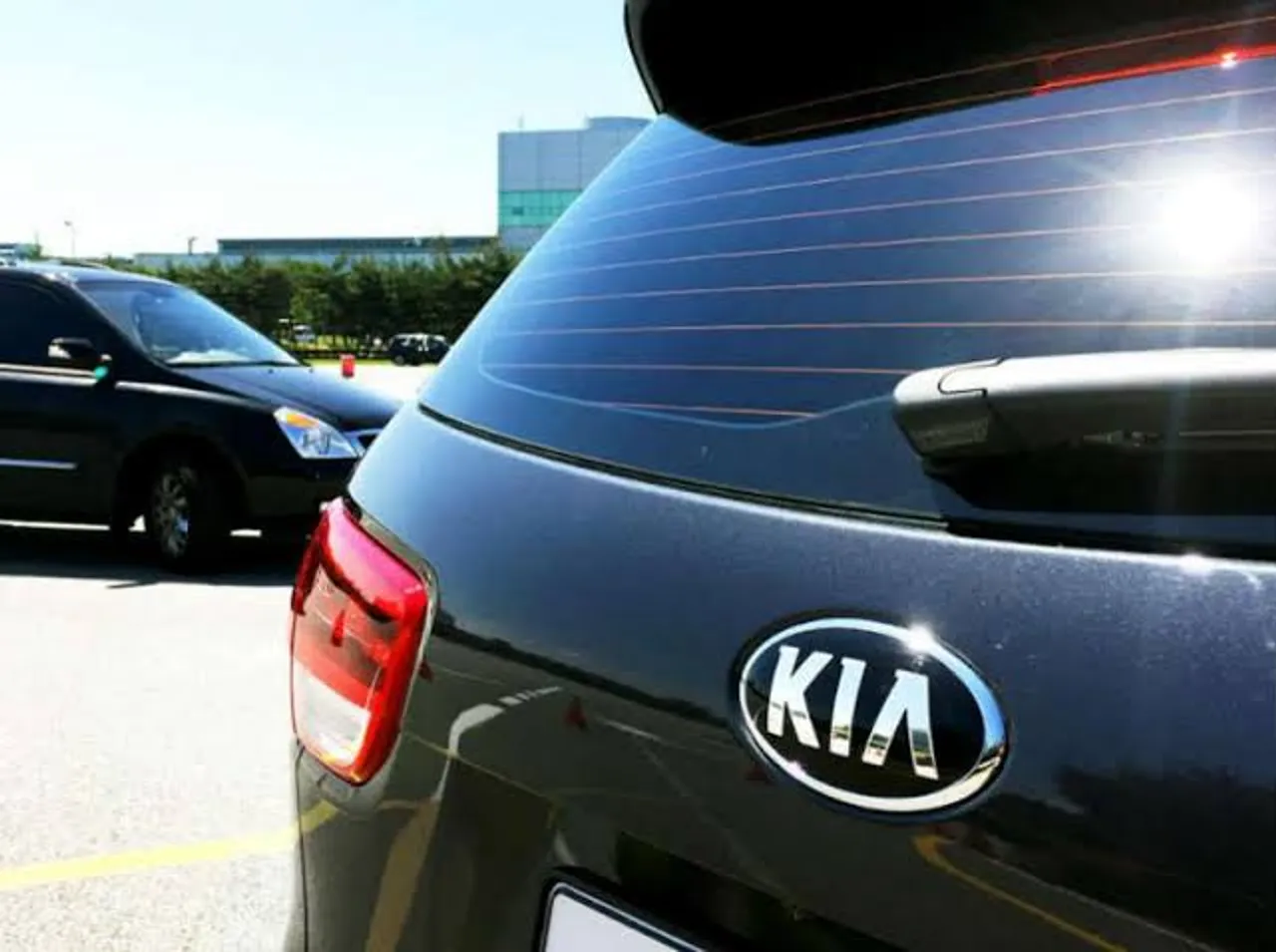 South Korean Auto Giant Kia to Start Production from Andhra Pradesh Manufacturing from July 2019