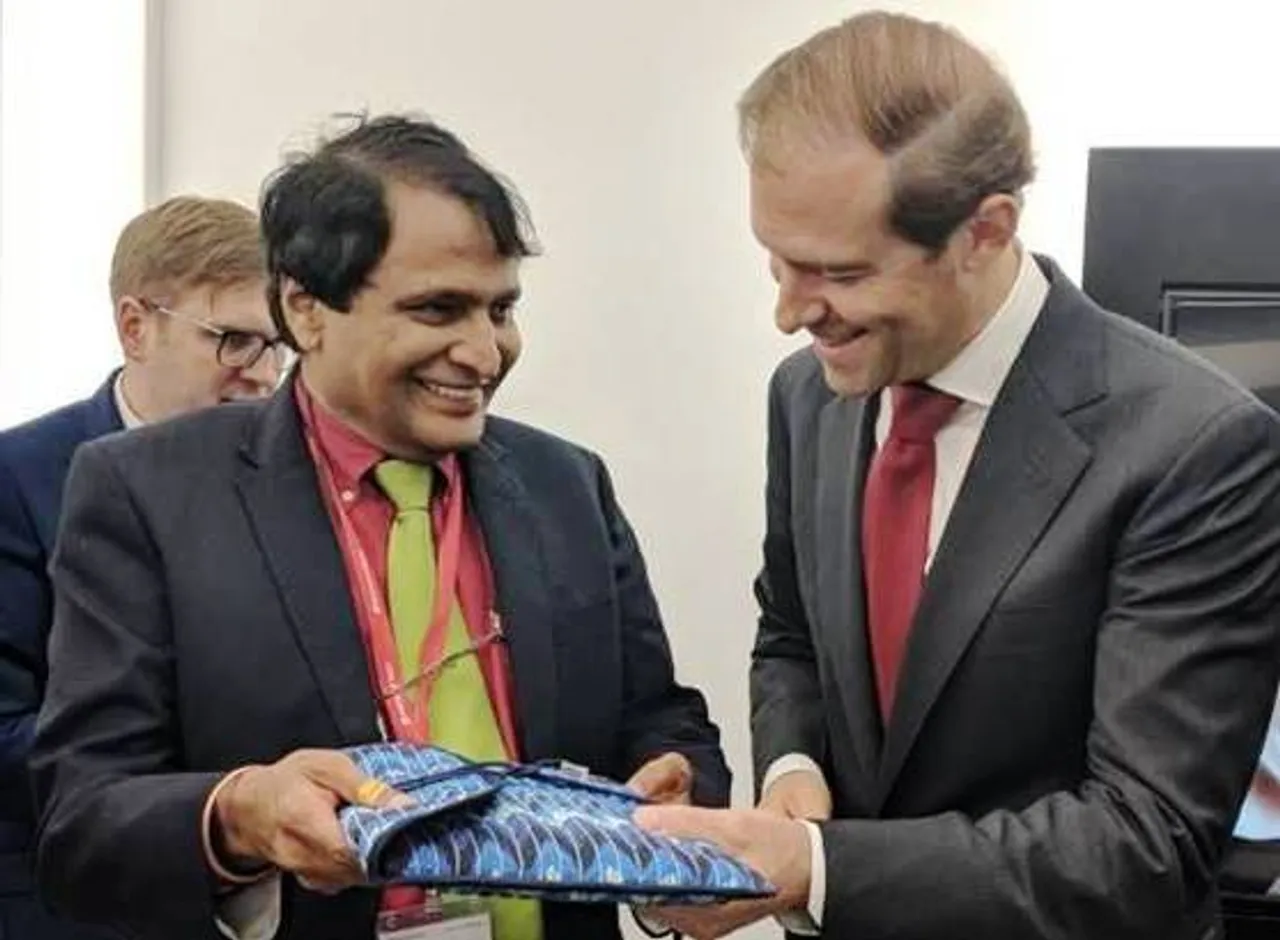 Suresh Prabhu, Russia, INdustries