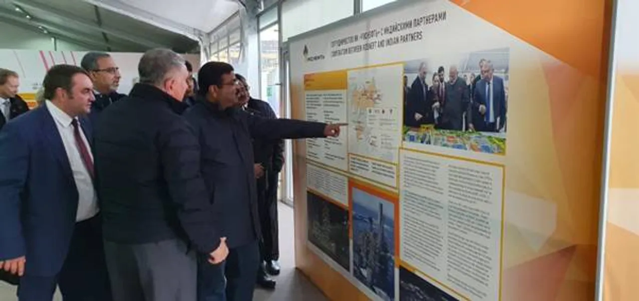 Dharmendra Pradhan Reviewed Oil & Gas Projects in Russian Far-East
