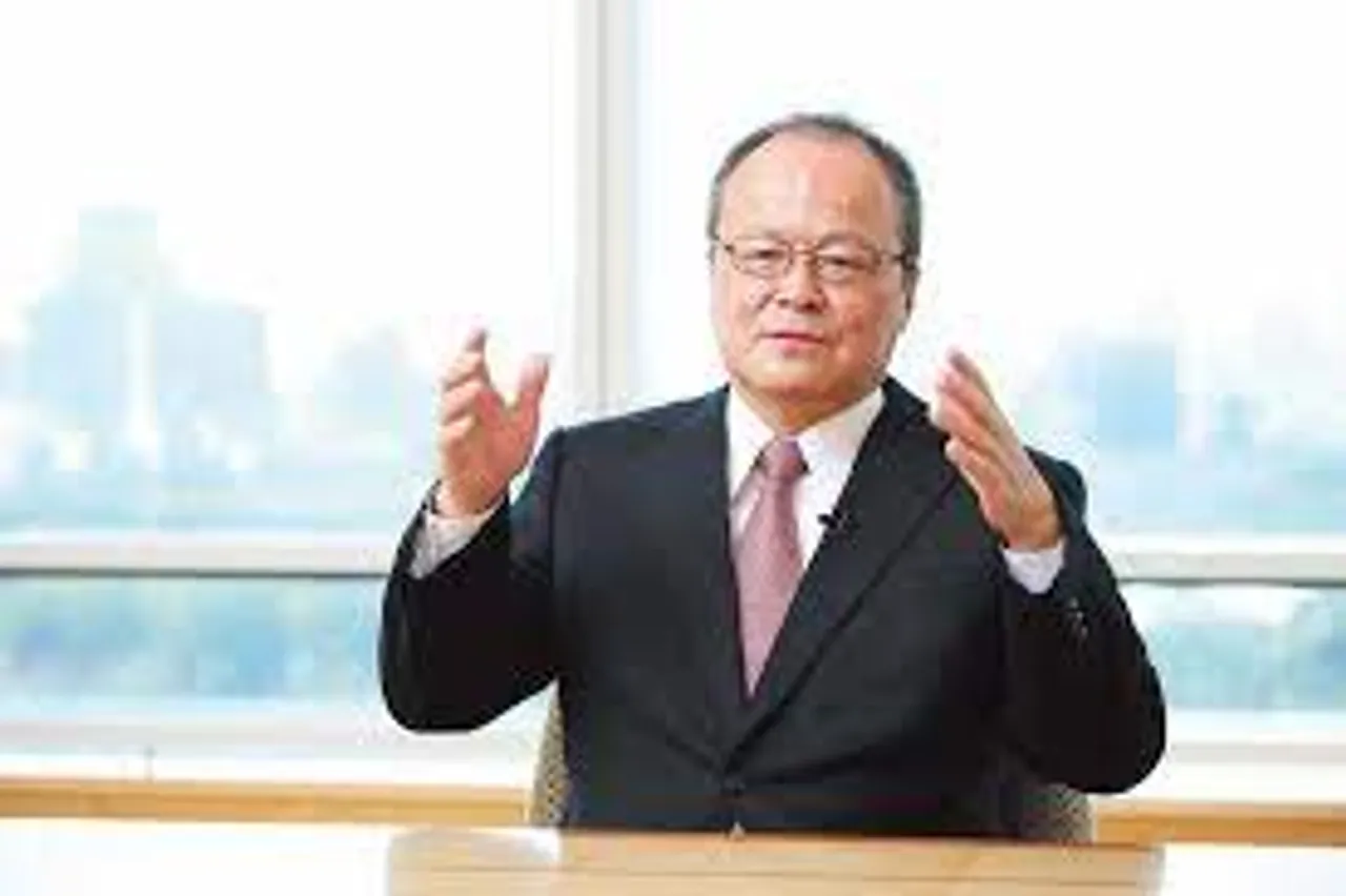 Takehiko Kakiuchi, Mitsubishi Corporation