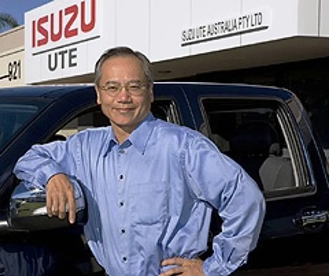 Hitoshi Kono, Isuzu motors