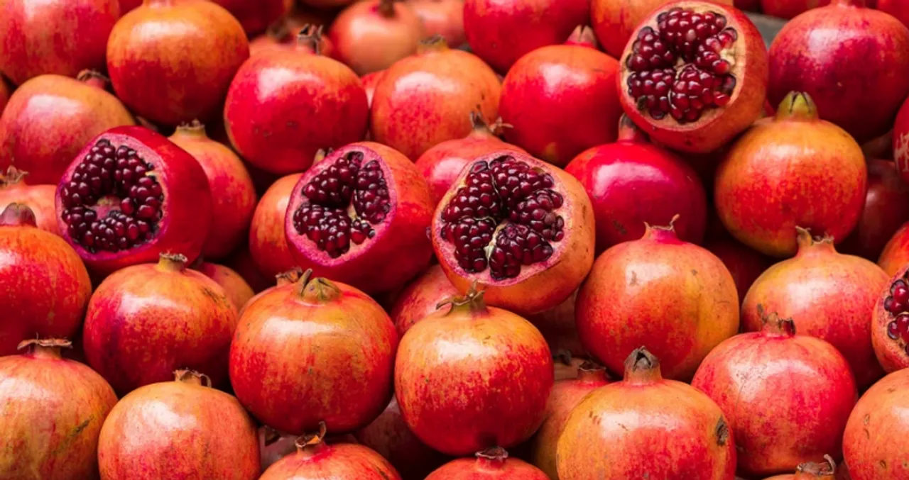 APEDA Enables First Fresh Pomegranate Export Trial to USA via Air