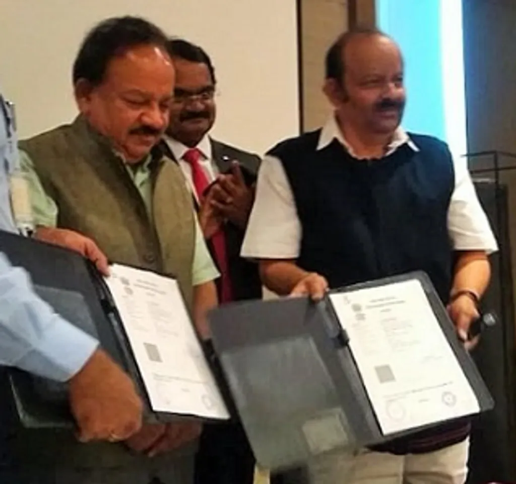 CSIR's CECRI and Raasi Solar POwer Join Hands to Produce India's First Indigenous Lithium Ion Batteries