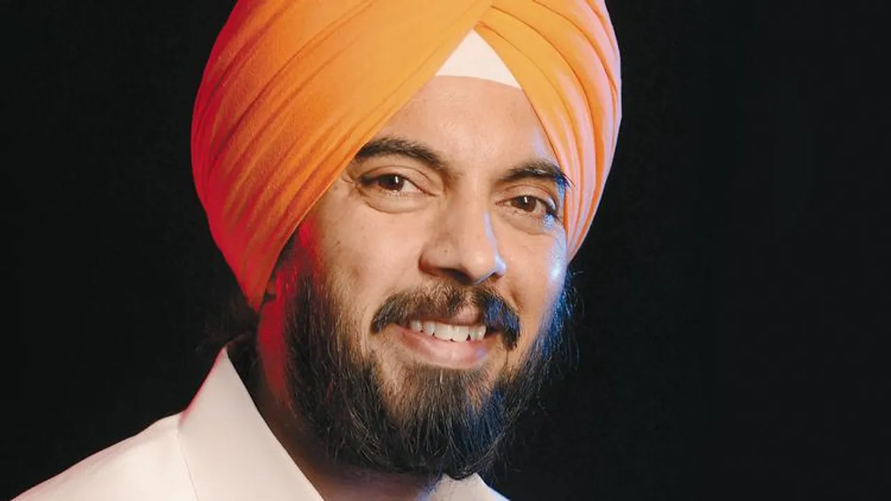 deepinder singh, 75F, Wireless,