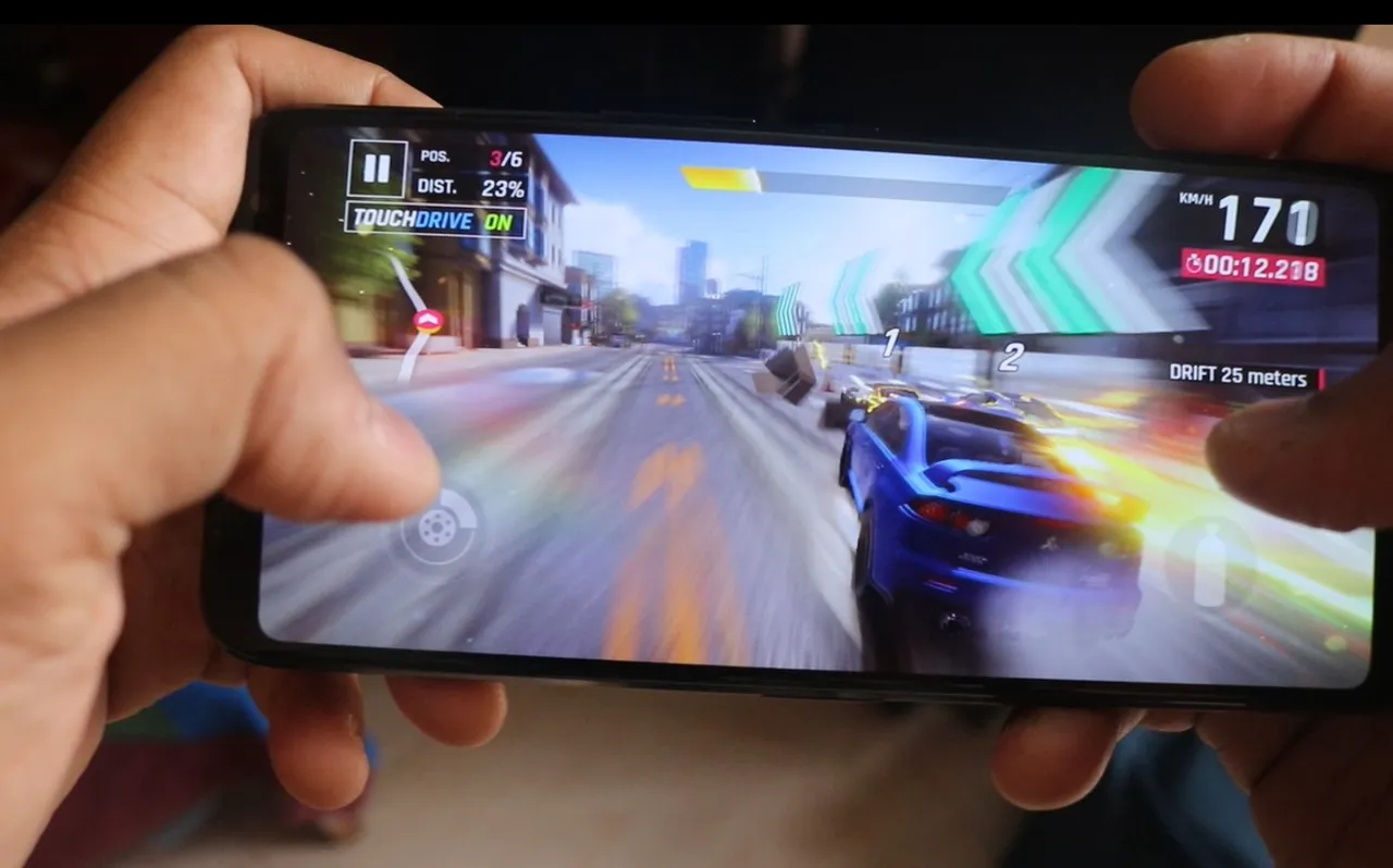 REVIEW: Asus ROG Phone II Is A Great Choice for Gamers & Power Users