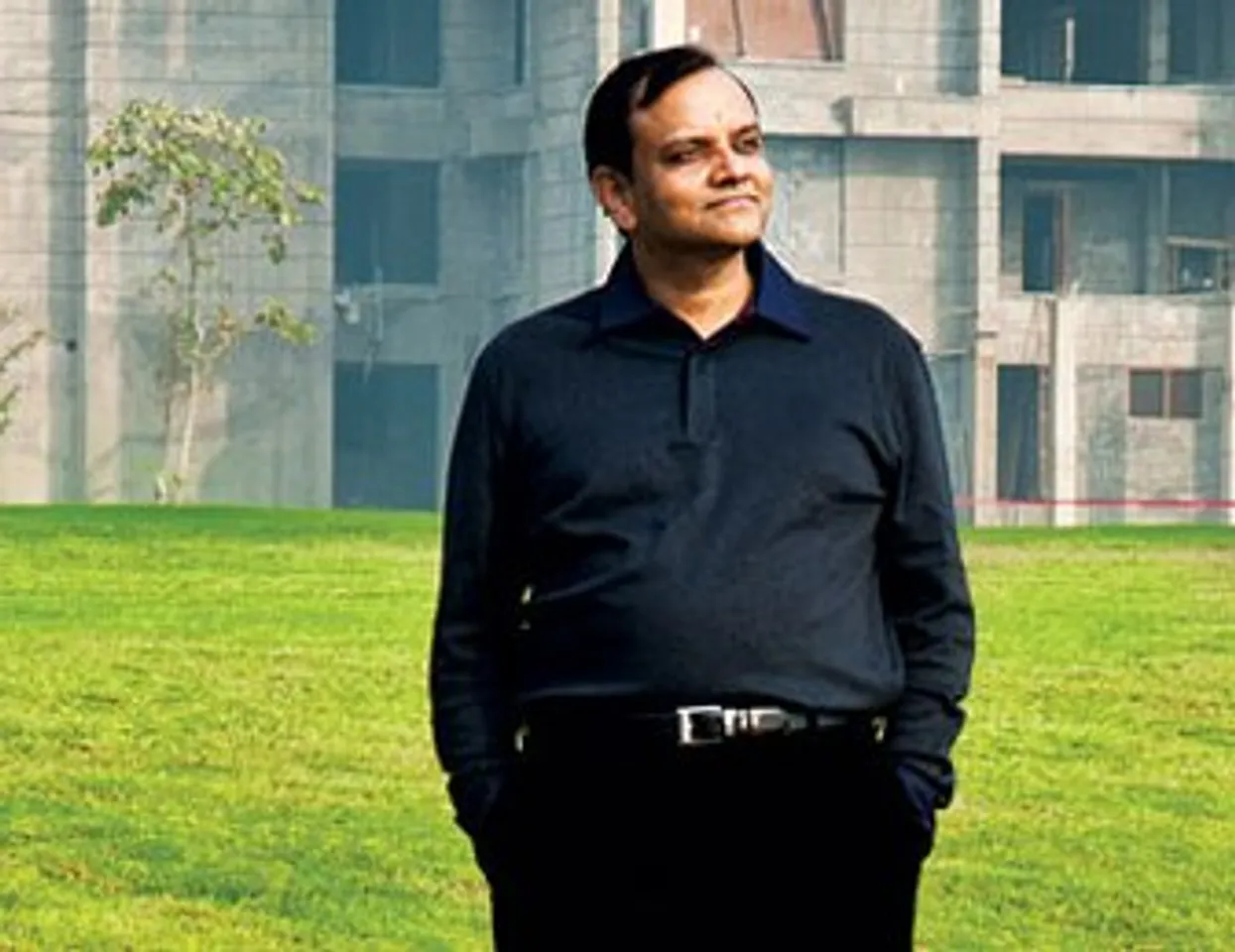 Manoj Gaur, Jaypee Infratech, taxes, Jaiprakash Associates,