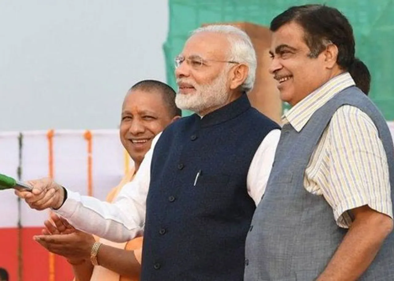 Narendra Modi, Nitin Gadkari, KVIC, Bee Keeping, Honey