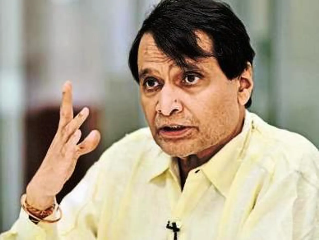 Suresh Prabhu, Commerce, Industry, States' Startup Ranking, Startups,