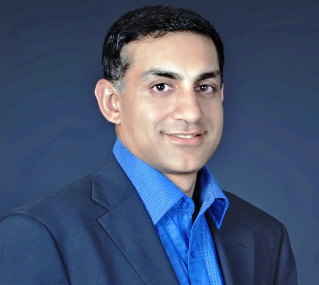 Nikhil Arora, Godaddy, VPS