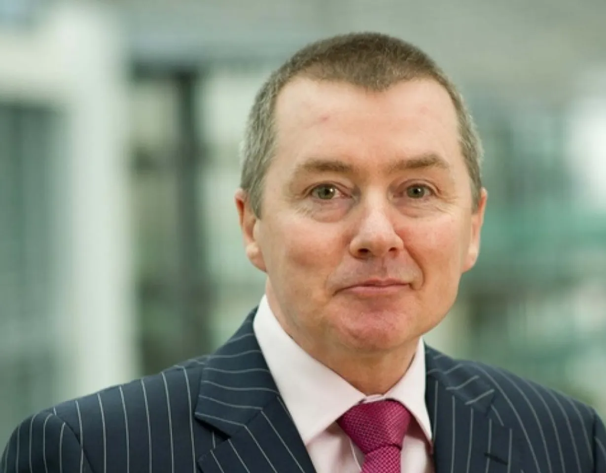 Willie Walsh , IATA