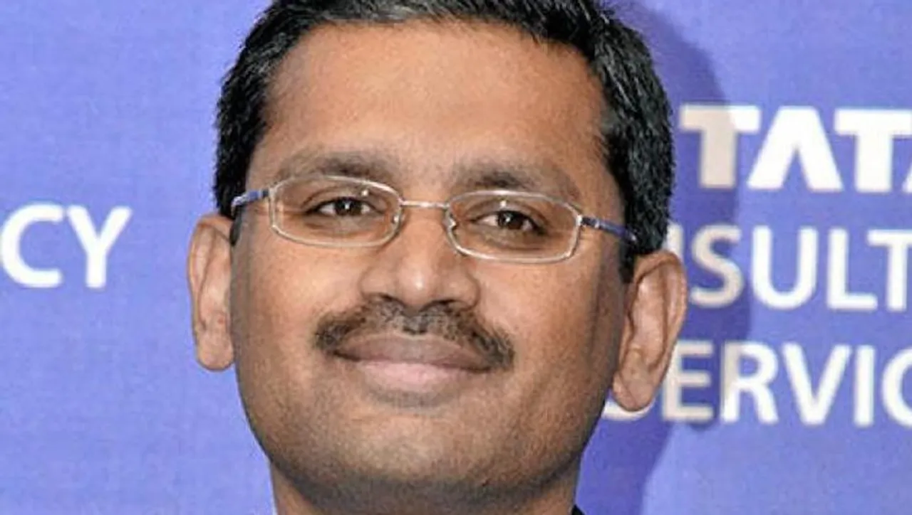 Moody's Gave Positive Ratings to TCS, Infosys and RIL